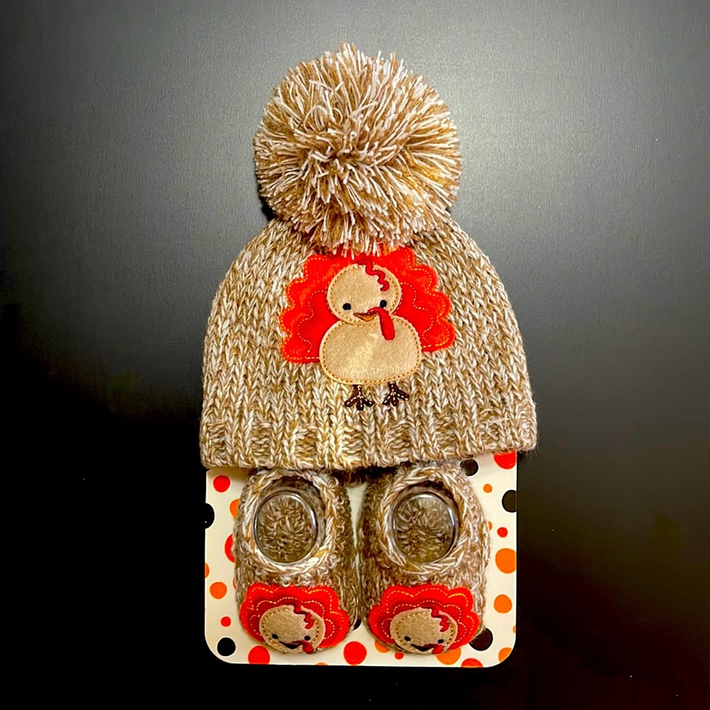 Thanksgiving Baby Knit Hat & Bootie Set